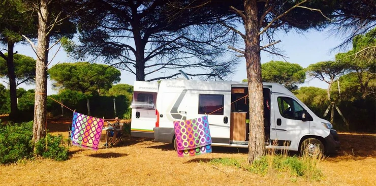 meilleure-mini-machine-a-laver-pour-le-camping-la-caravane-camping-car